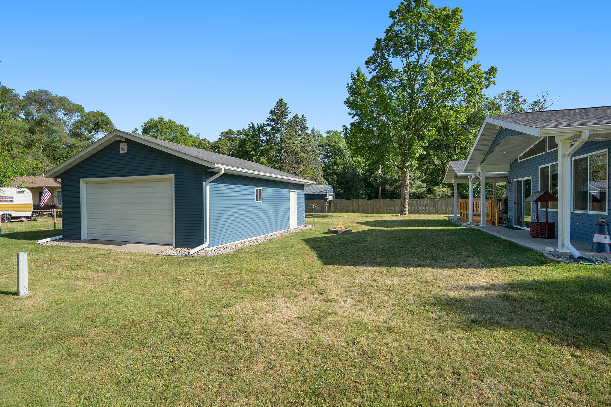 20256 Highway 60 Three Rivers, MI 49093 - Photo 3 of 37 60 4