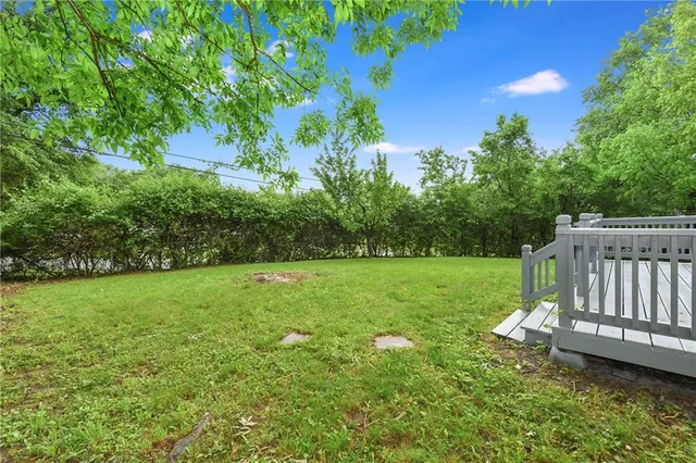 $194,900 | 818 North Wigwam Trail, Independence, MO 64056