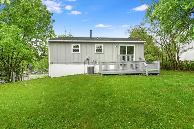 $194,900 | 818 North Wigwam Trail, Independence, MO 64056