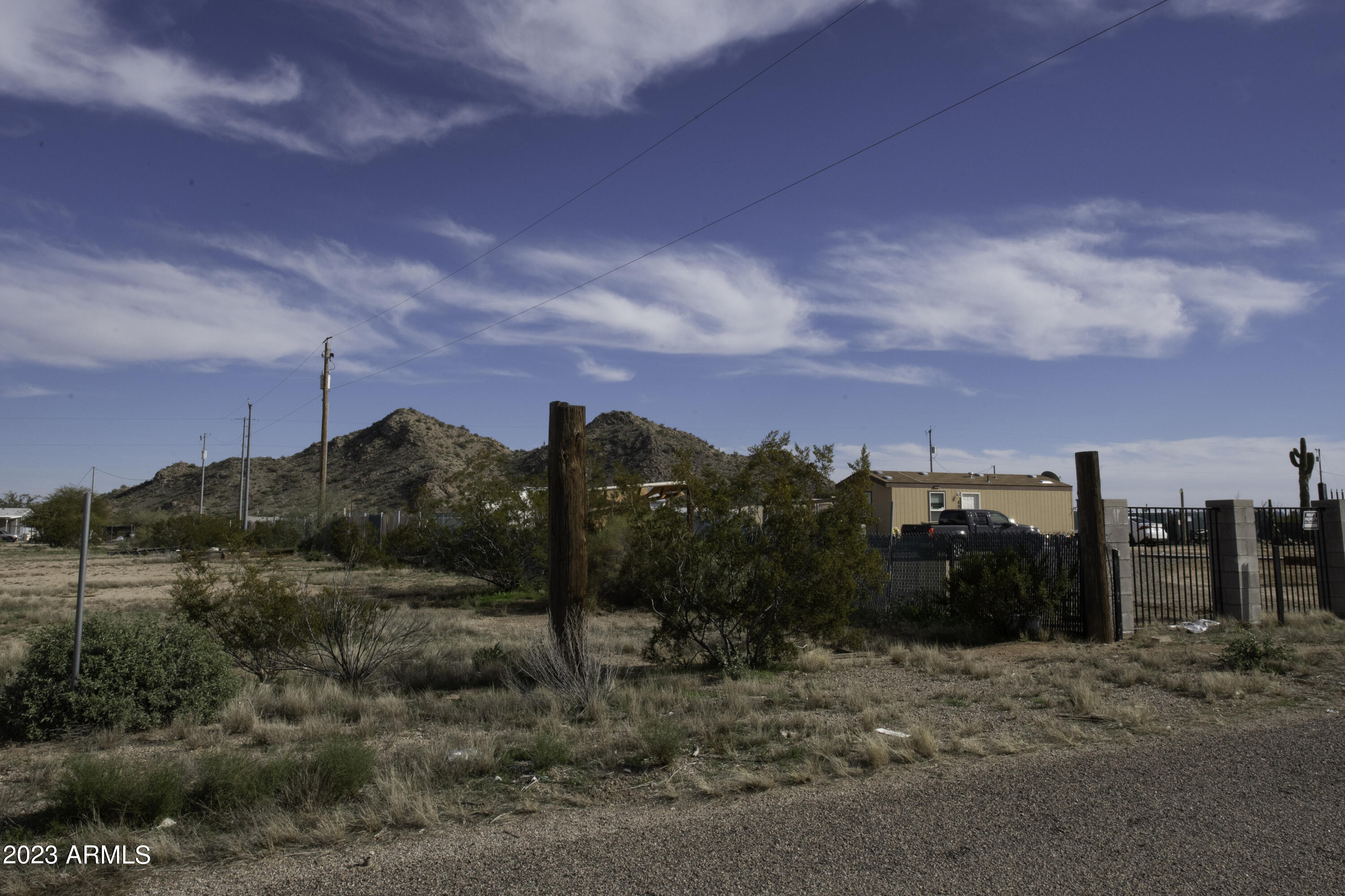 746 South Tejon Road, Unit 191 Maricopa, AZ 85139 - Photo 8 of 10 Neighbor 3