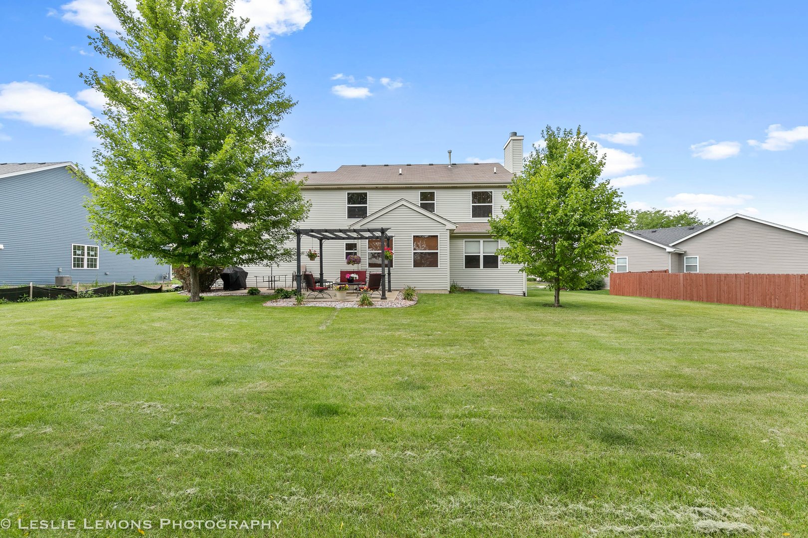 128 Reston Court Sycamore, IL 60178 - Photo 29 of 30 a front view of a house with garden