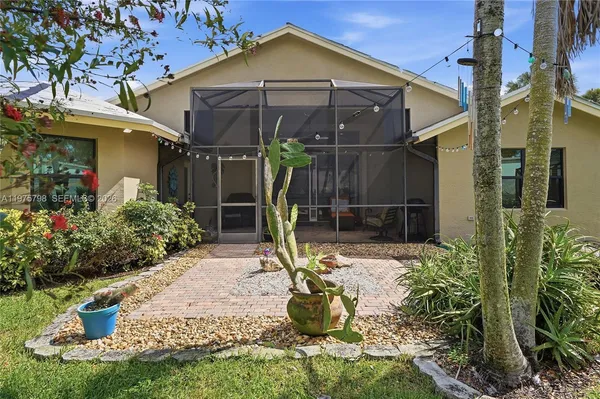 $650,000 | 7771 Via Grande, Boynton Beach, FL 33437