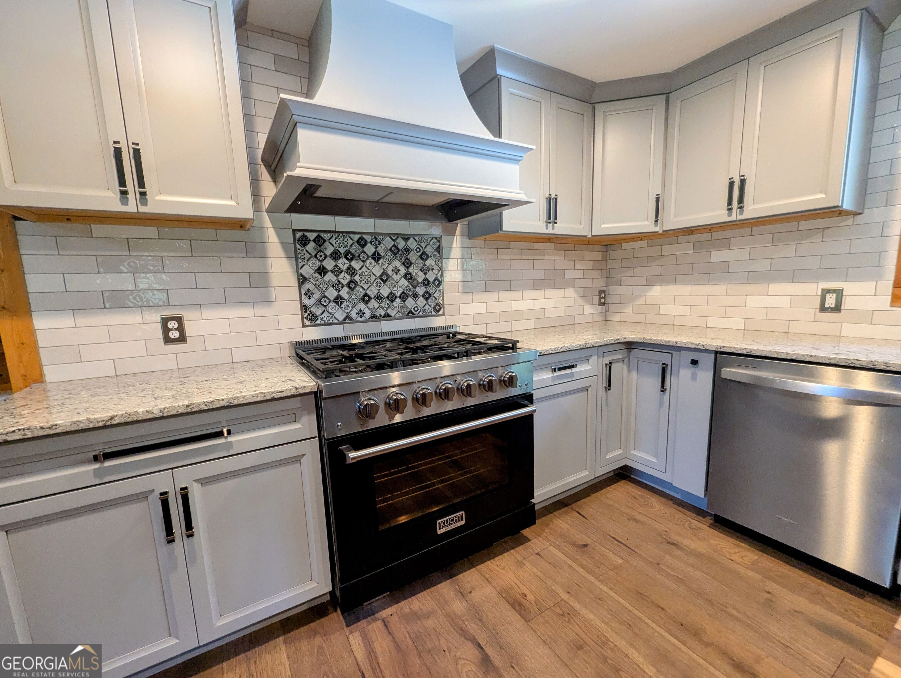 817 Lakeview Road Statesboro, GA 30461 - Photo 10 of 53 Gallery Image 10
