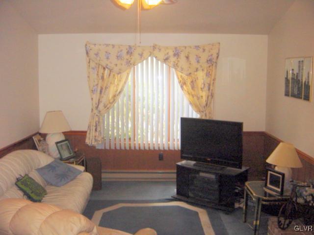 22 Shenkel Road Effort, PA 18330 - Photo 3 of 15 Gallery Image 3