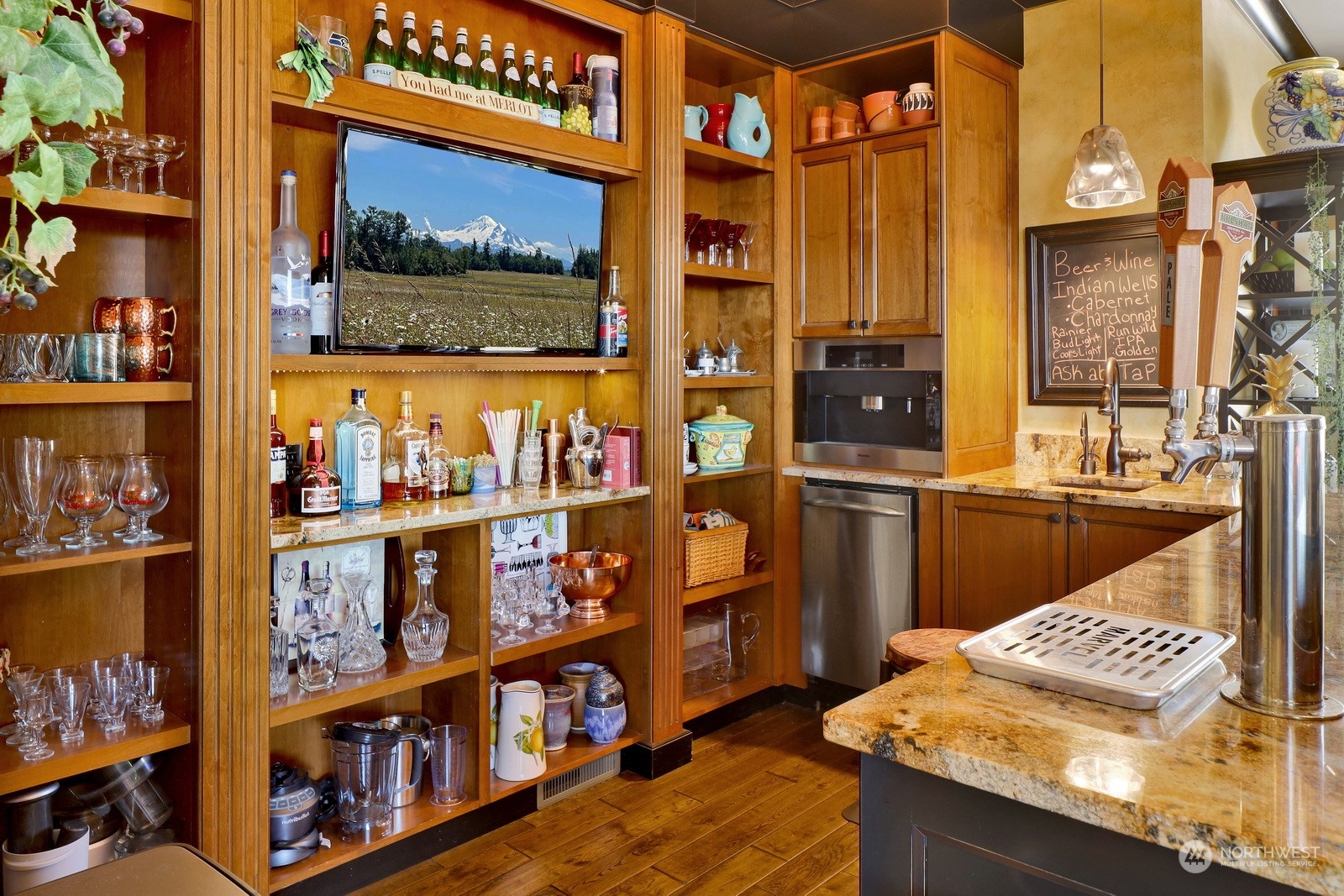 329 Bayside Road Bellingham, WA 98225 - Photo 18 of 40 a room with lots of different colored cloths