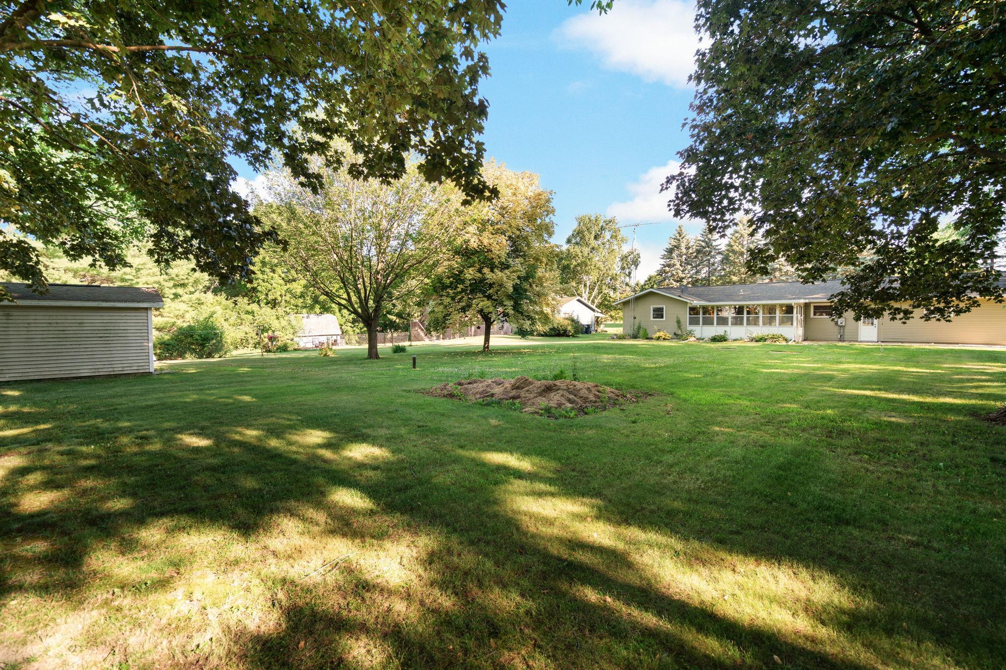 W8777 Eagle Road Beaver Dam, WI 53916 - Photo 38 of 39
