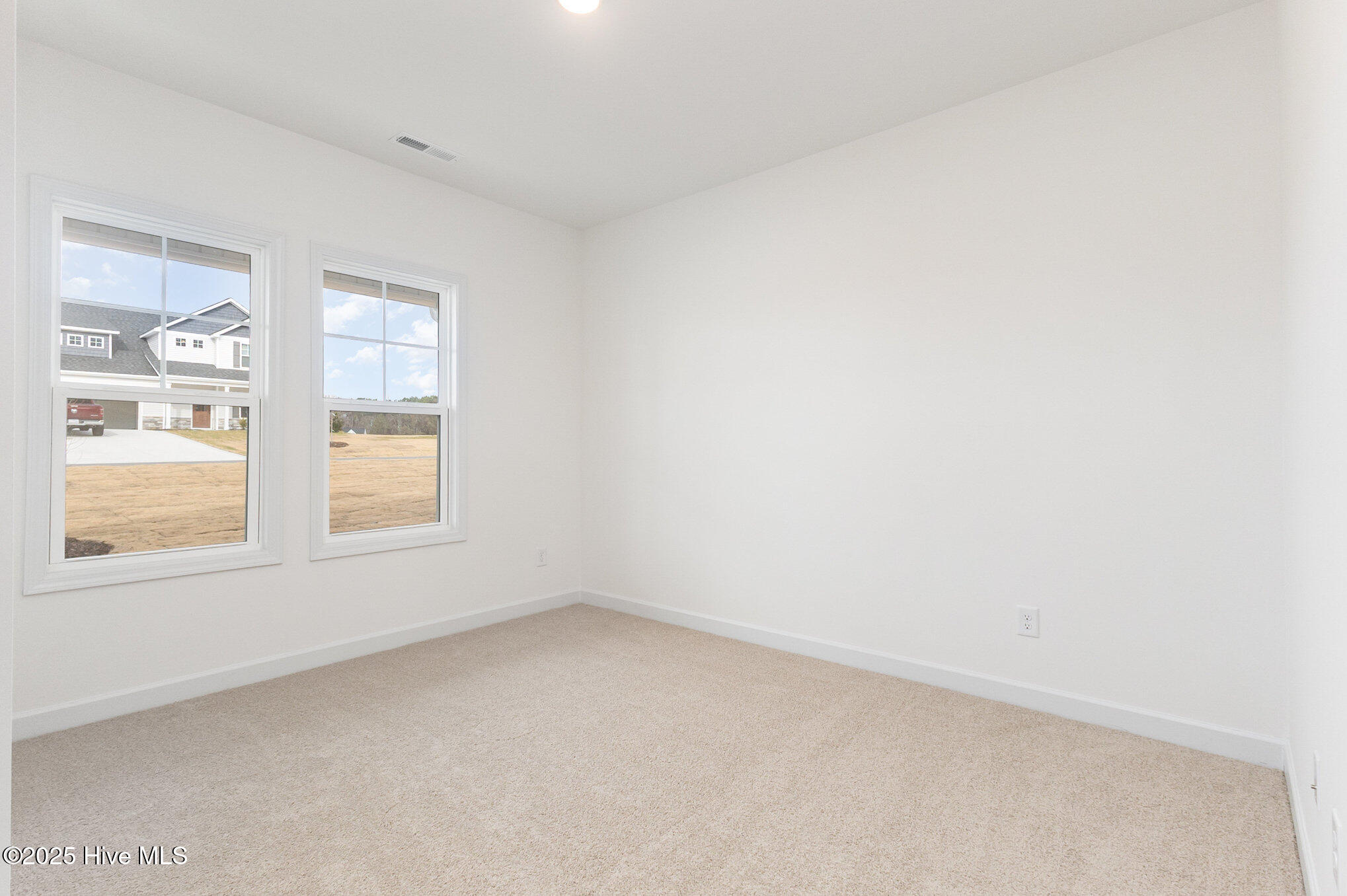 83 Tuskeegee Drive Smithfield, NC 27577 - Photo 8 of 44 008_kv0a1729-edit_437