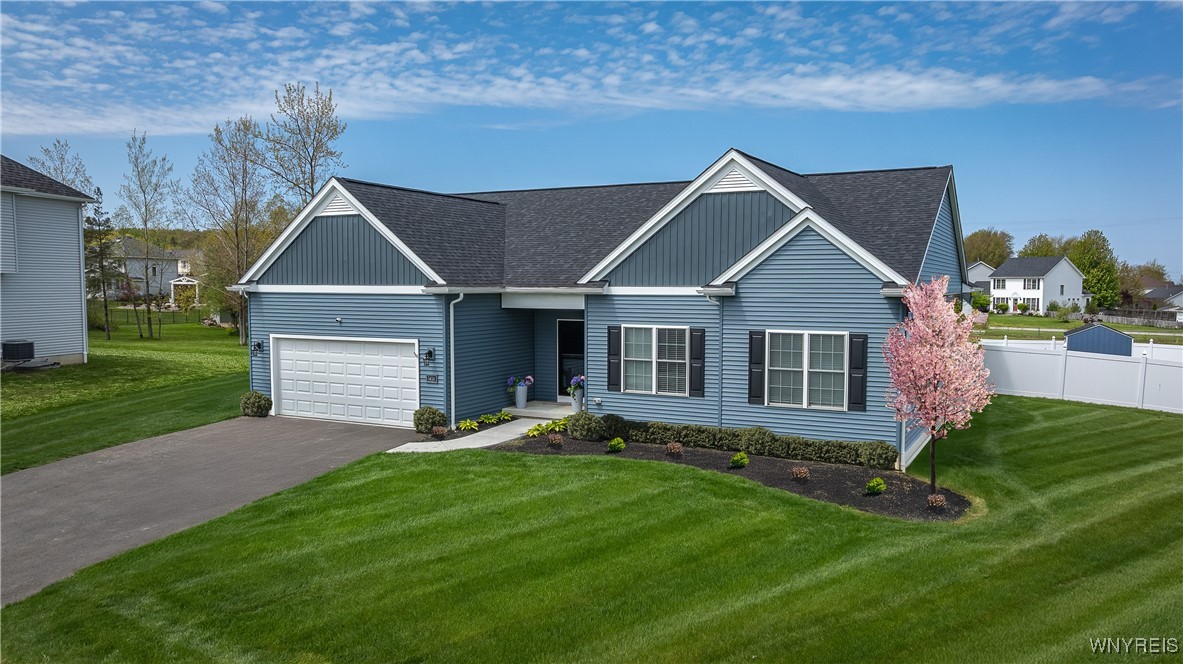 4 Fieldstream Lane Lancaster, NY 14086 - Photo 1 of 9