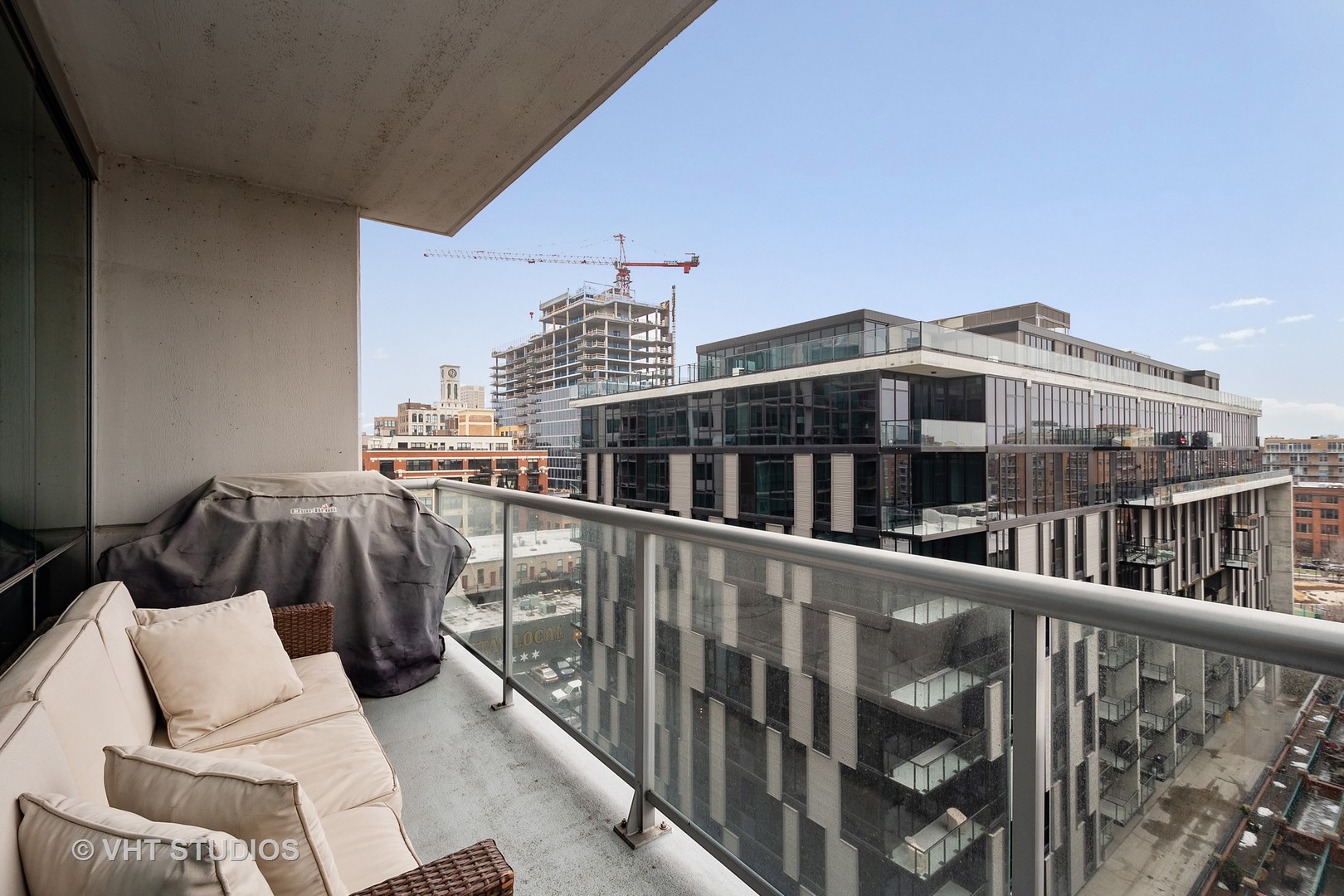 123 South Green Street, Unit 909B Chicago, IL 60607 - Photo 10 of 11 a view of balcony with furniture