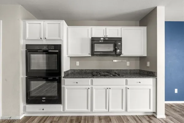 $2,600 | 10634 Ostend Avenue, Las Vegas, NV 89166