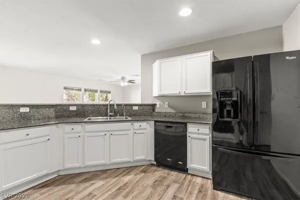 $2,600 | 10634 Ostend Avenue, Las Vegas, NV 89166