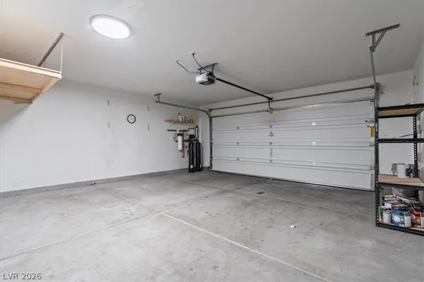 $2,600 | 10634 Ostend Avenue, Las Vegas, NV 89166