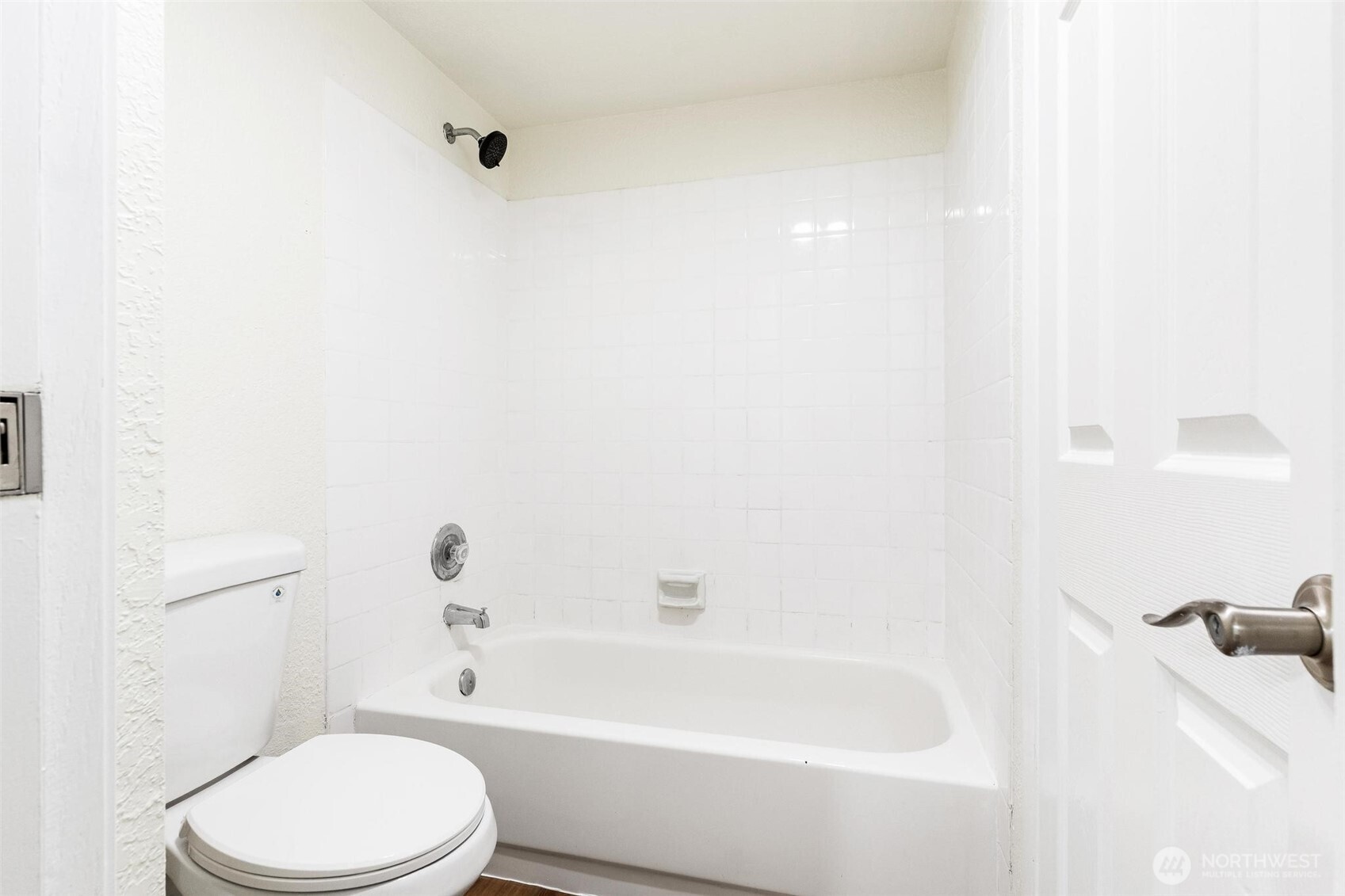 1315 South Puget Drive, Unit F12 Renton, WA 98055 - Photo 19 of 24