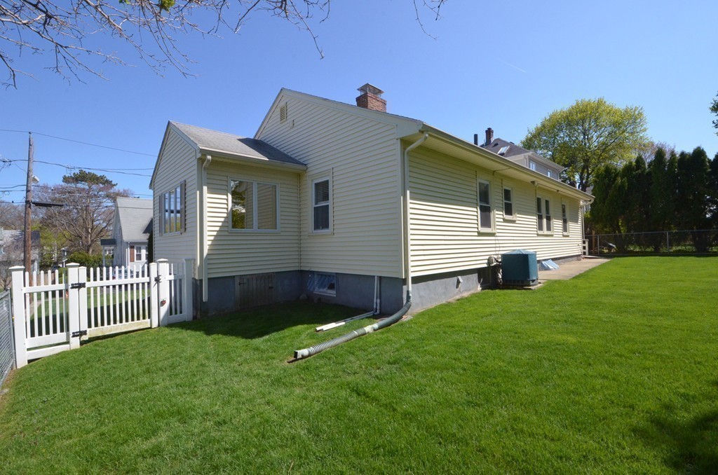 34 Partridge Street Watertown, MA 02472 - Photo 24 of 27