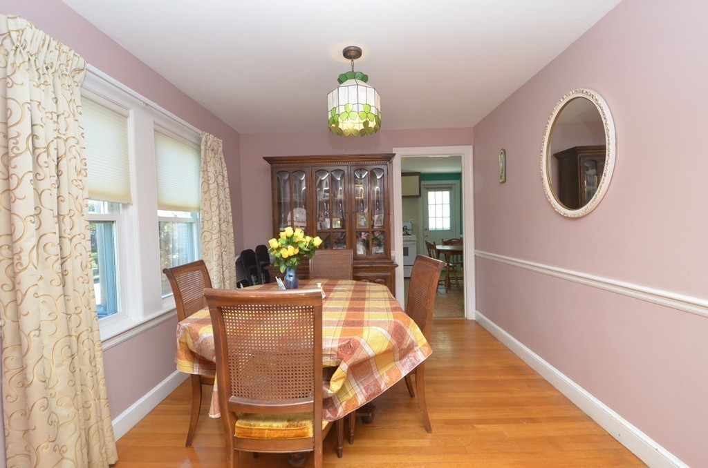 34 Partridge Street Watertown, MA 02472 - Photo 10 of 27