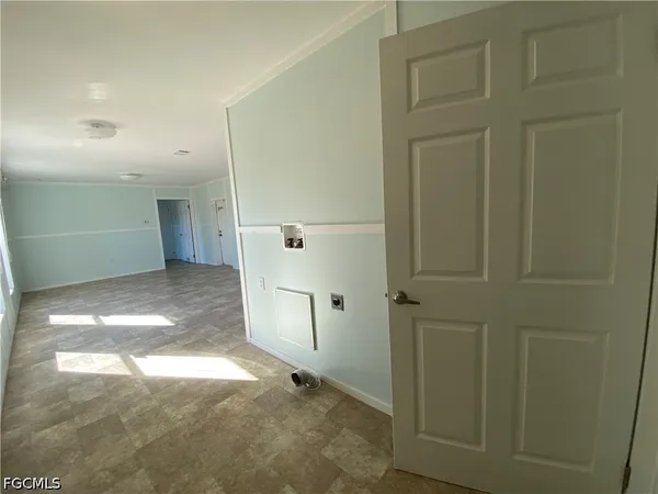 $895 | 8086 Heck Drive, Unit 17, North Fort Myers, FL 33917