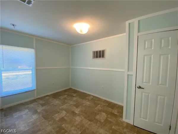 $895 | 8086 Heck Drive, Unit 17, North Fort Myers, FL 33917