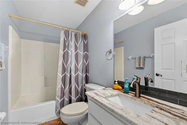 $2,300 | 105 Fern Court, Lake Placid, FL 33852