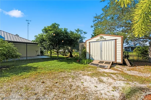 $2,300 | 105 Fern Court, Lake Placid, FL 33852