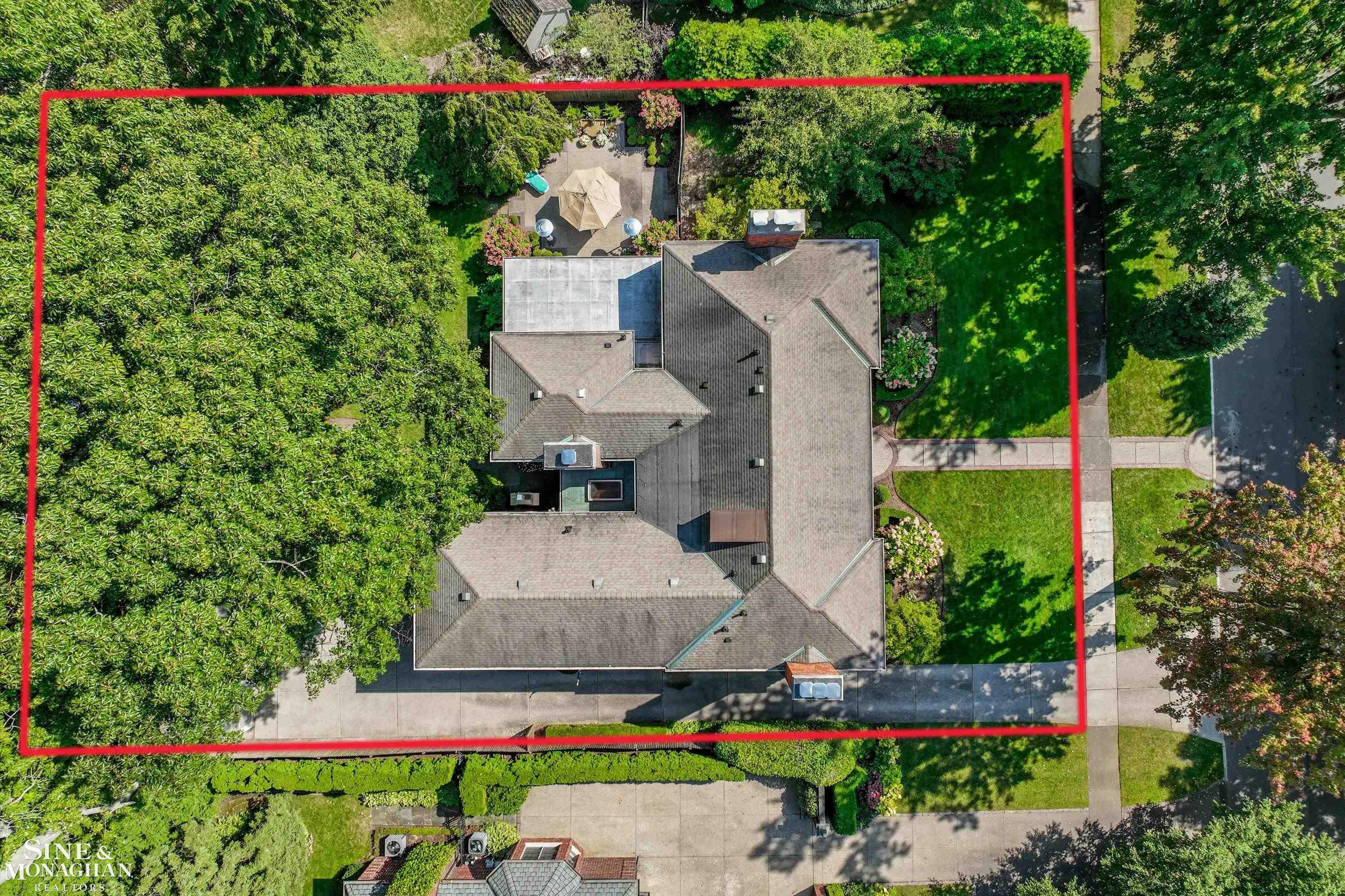 78 Vendome Road Grosse Pointe, MI 48236 - Photo 66 of 74 50155888-c71f94d8-4c67-4bbe-b9f6-44068778ff44.JPG