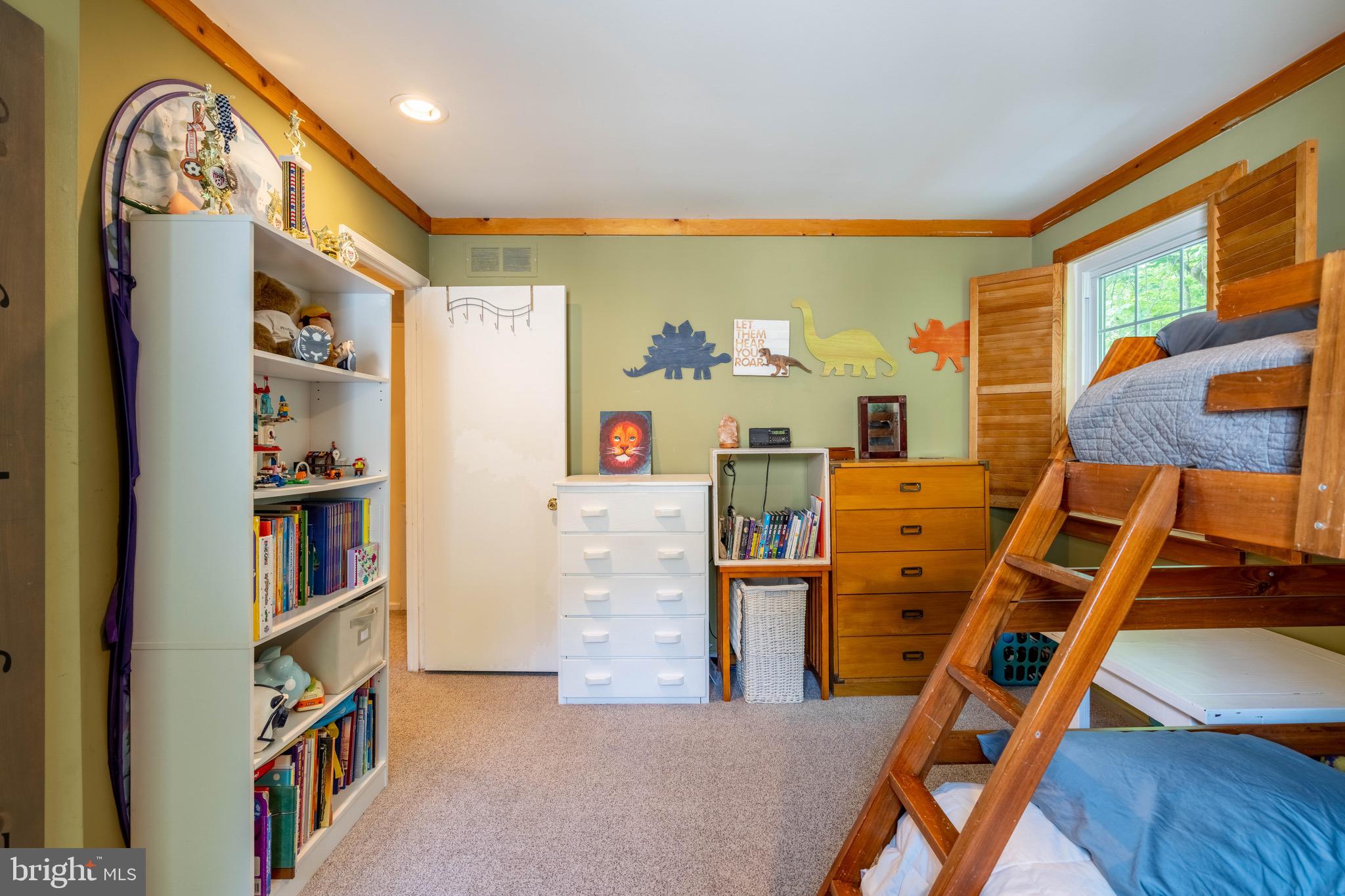 608 Valley Stream Circle Feasterville-Trevose, PA 19053 - Photo 32 of 53