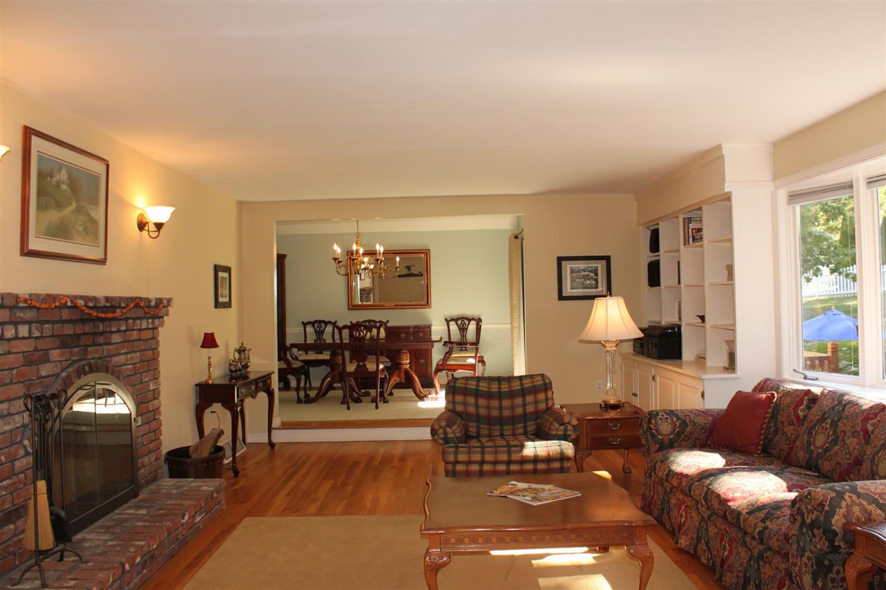 17 Jefferson Road Bedford, NH 03110 - Photo 7 of 40