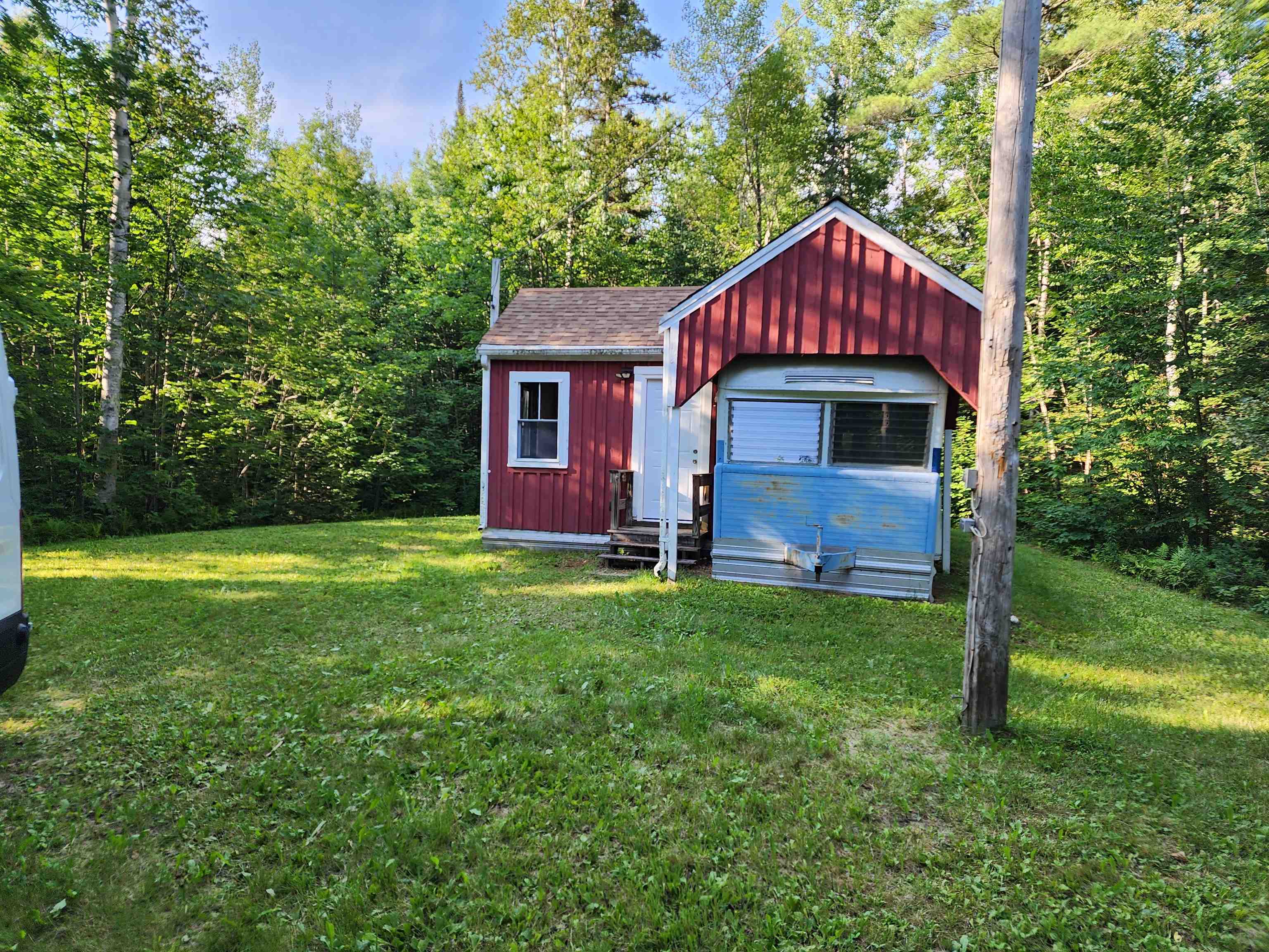 613 Lennon Road Carroll, NH 03598 - Photo 6 of 22 Gallery Image 6