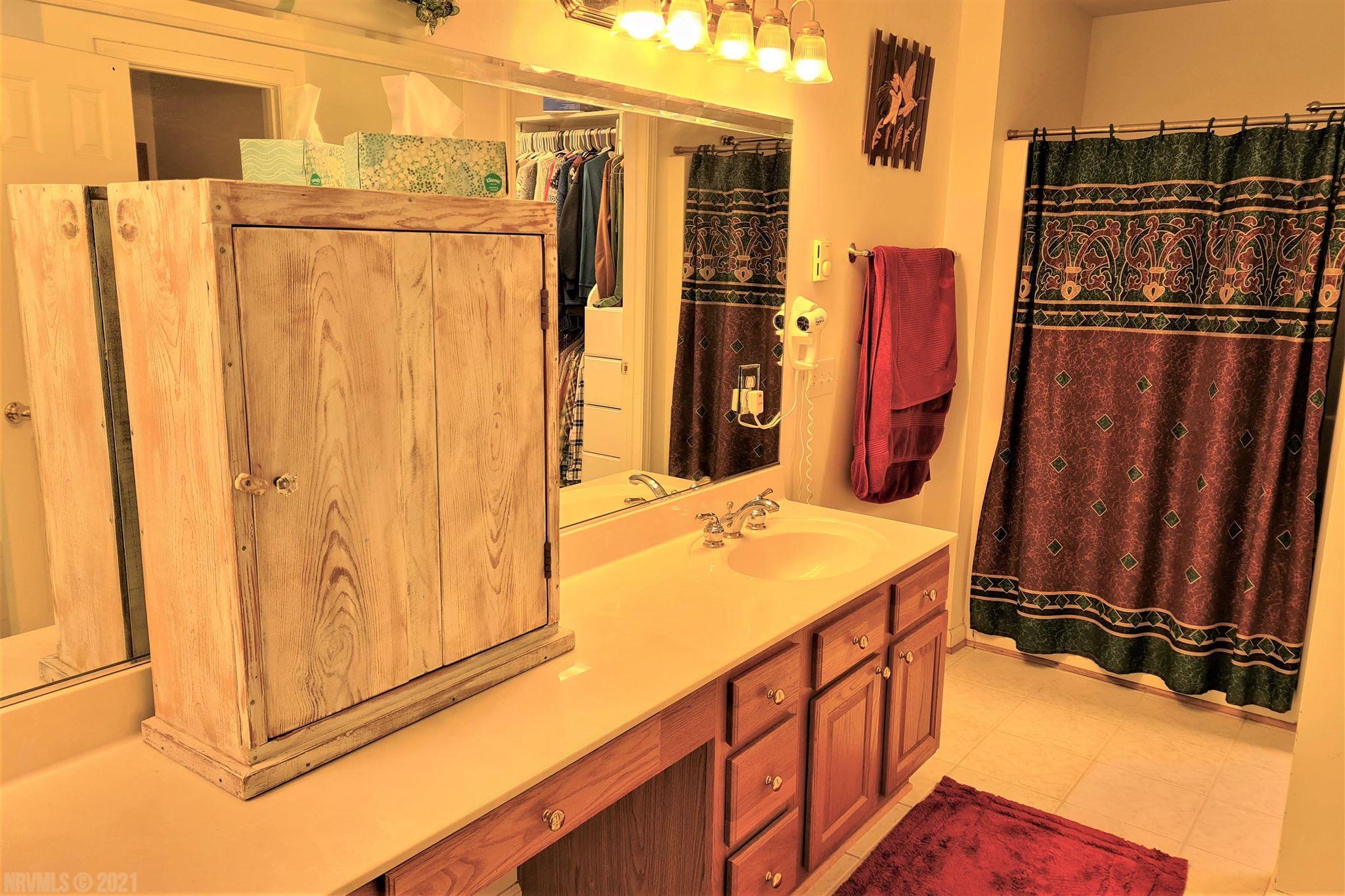4571 Rhea Ridge Drive Blacksburg, VA 24060 - Photo 25 of 71 Gallery Image 25