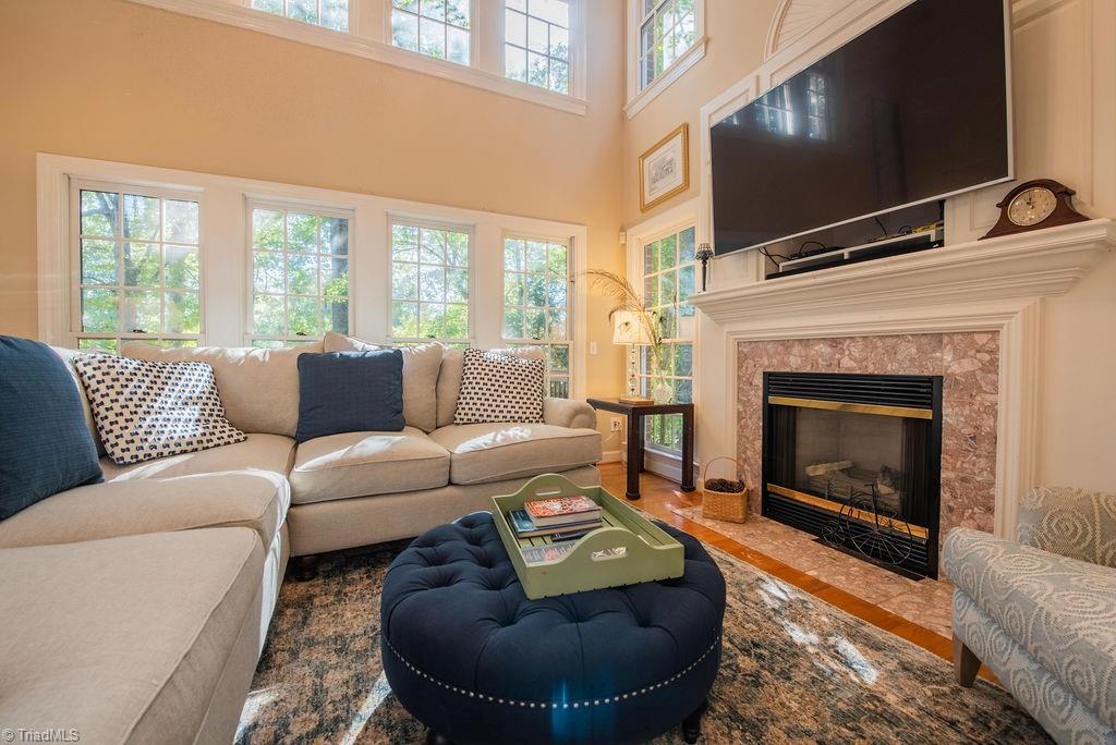110 Manteo Road Lexington, NC 27295 - Photo 2 of 50 Gallery Image 2
