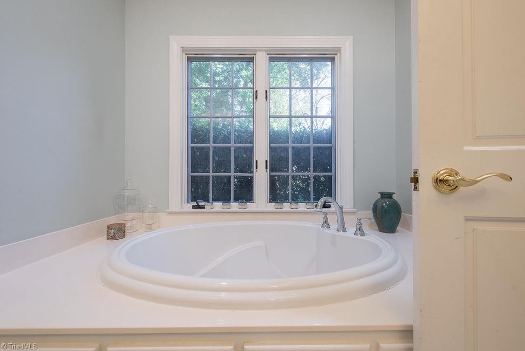 110 Manteo Road Lexington, NC 27295 - Photo 24 of 50 Gallery Image 24