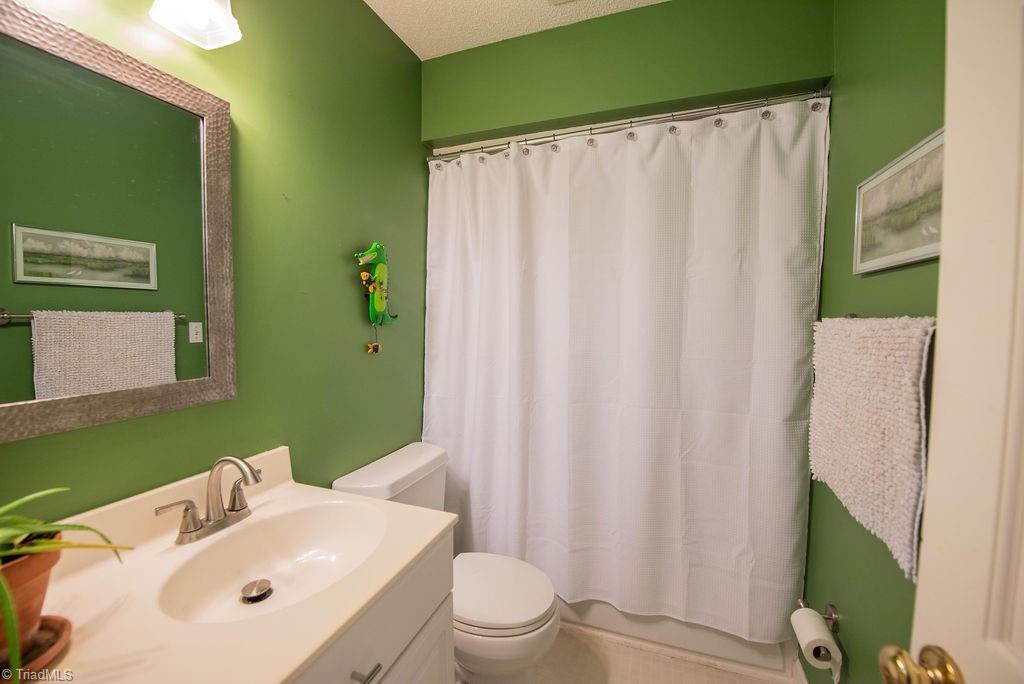 110 Manteo Road Lexington, NC 27295 - Photo 32 of 50 Gallery Image 32
