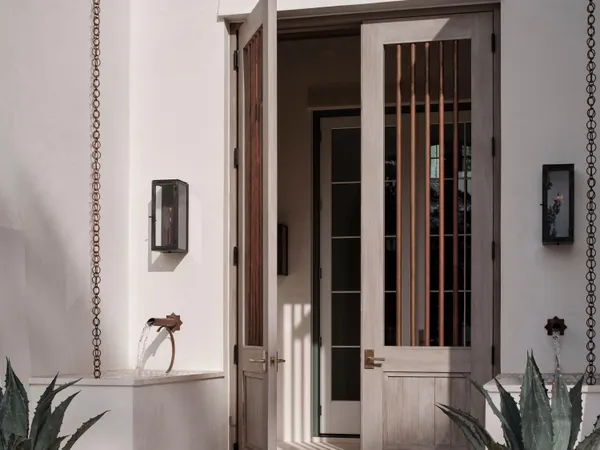 a view of walk in closet