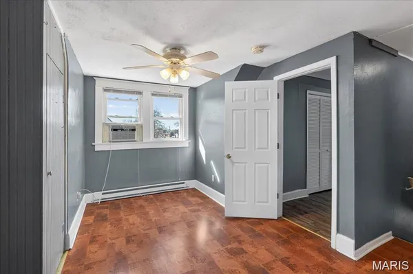 $900 | 221 Lebanon Avenue, Unit A, Belleville, IL 62220