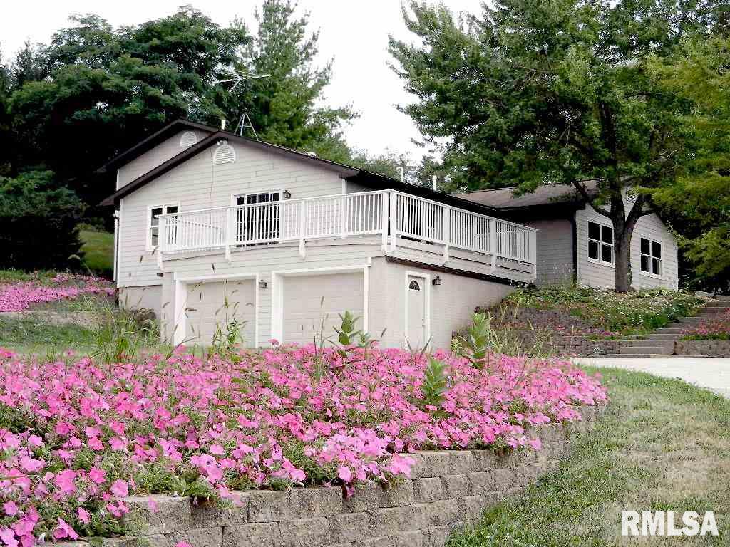 9227 63rd Street West Taylor Ridge, IL 61284 - Photo 1 of 24 Gallery Image 1