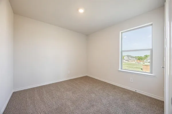 $2,400 | 940 Apeldoorn Trail, Little Elm, TX 75068