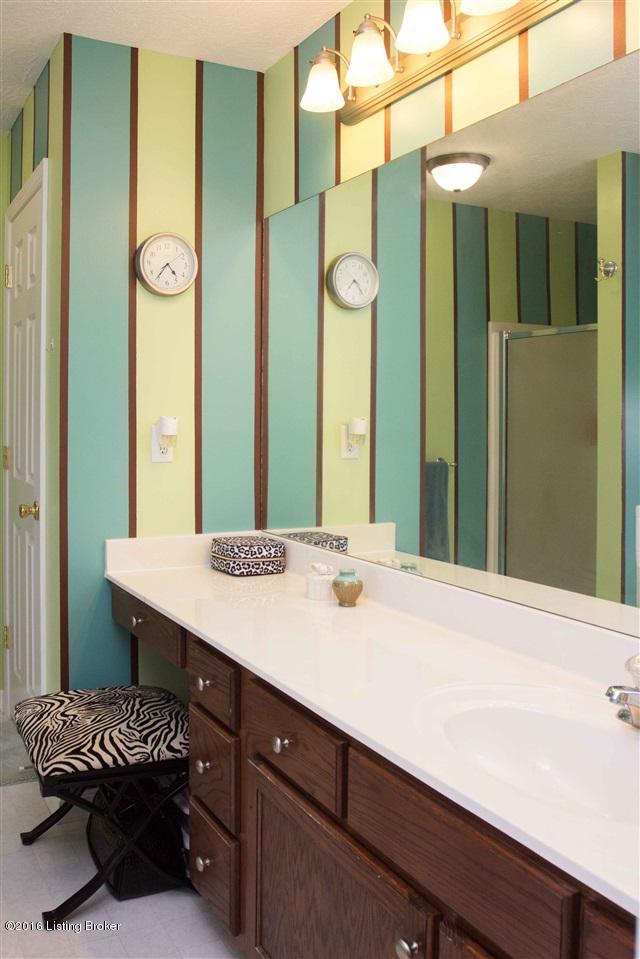 305 Nicholas Ridge Drive Elizabethtown, KY 42701 - Photo 14 of 34 large-10033889-24