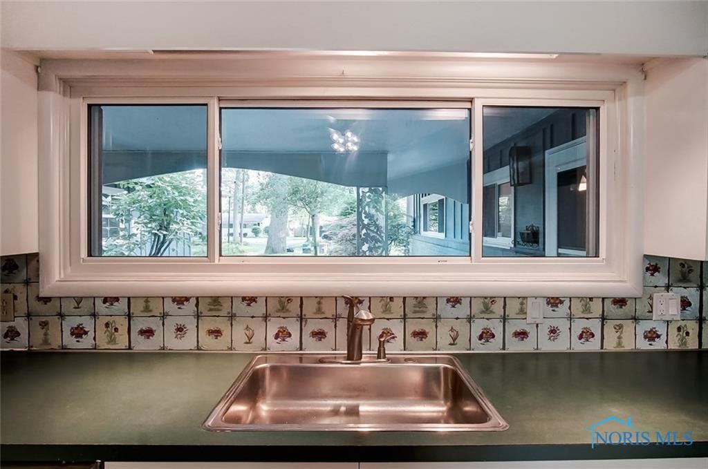 3601 Devon Hill Road Toledo, OH 43606 - Photo 18 of 36 Gallery Image 18