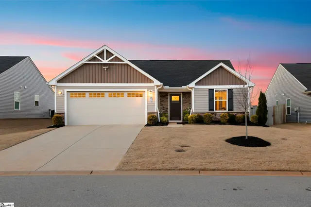 $345,000 | 210 Bending Branch Road, Greenville, SC 29605