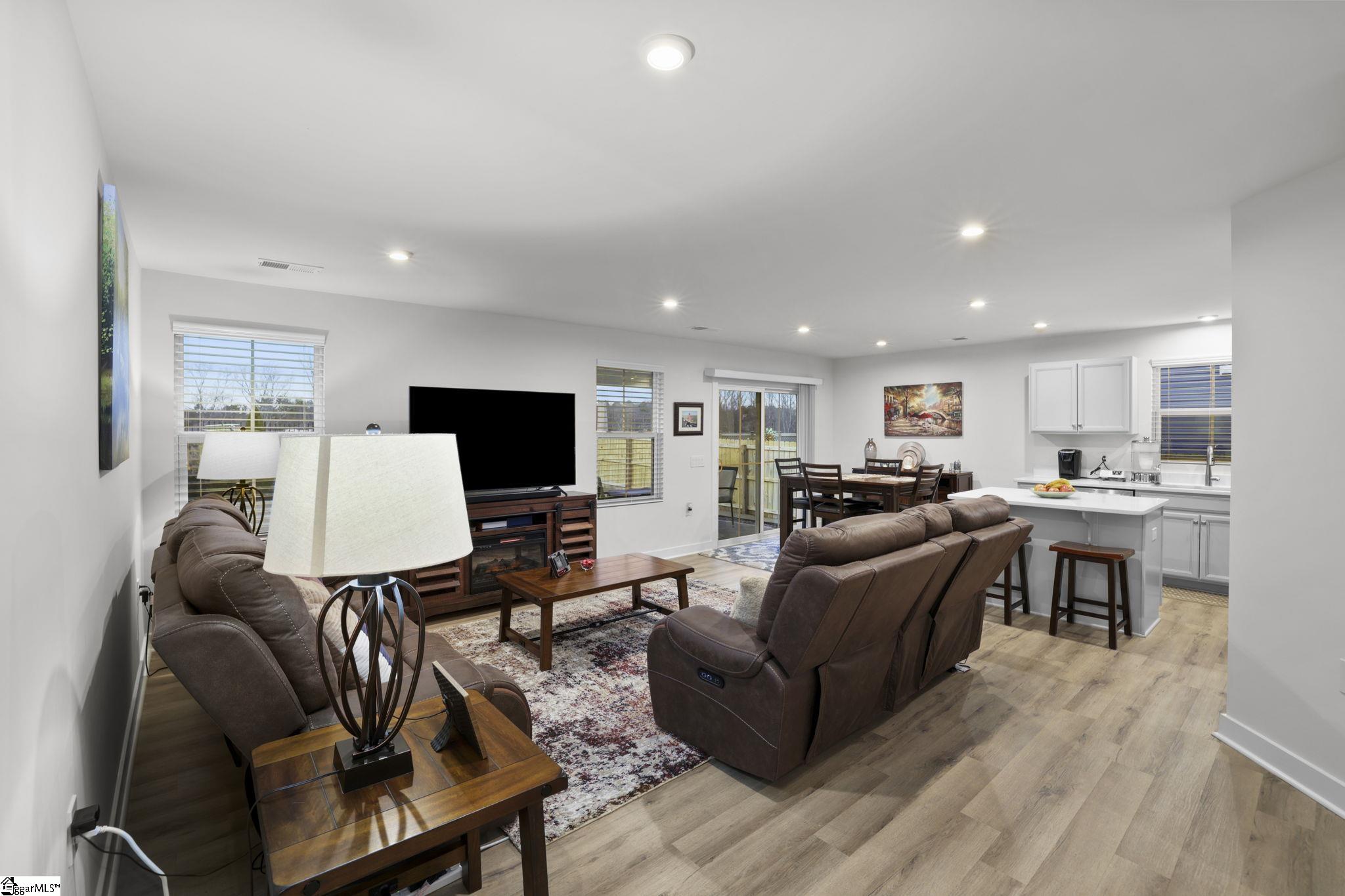 210 Bending Branch Road Greenville, SC 29605 - Photo 21 of 41