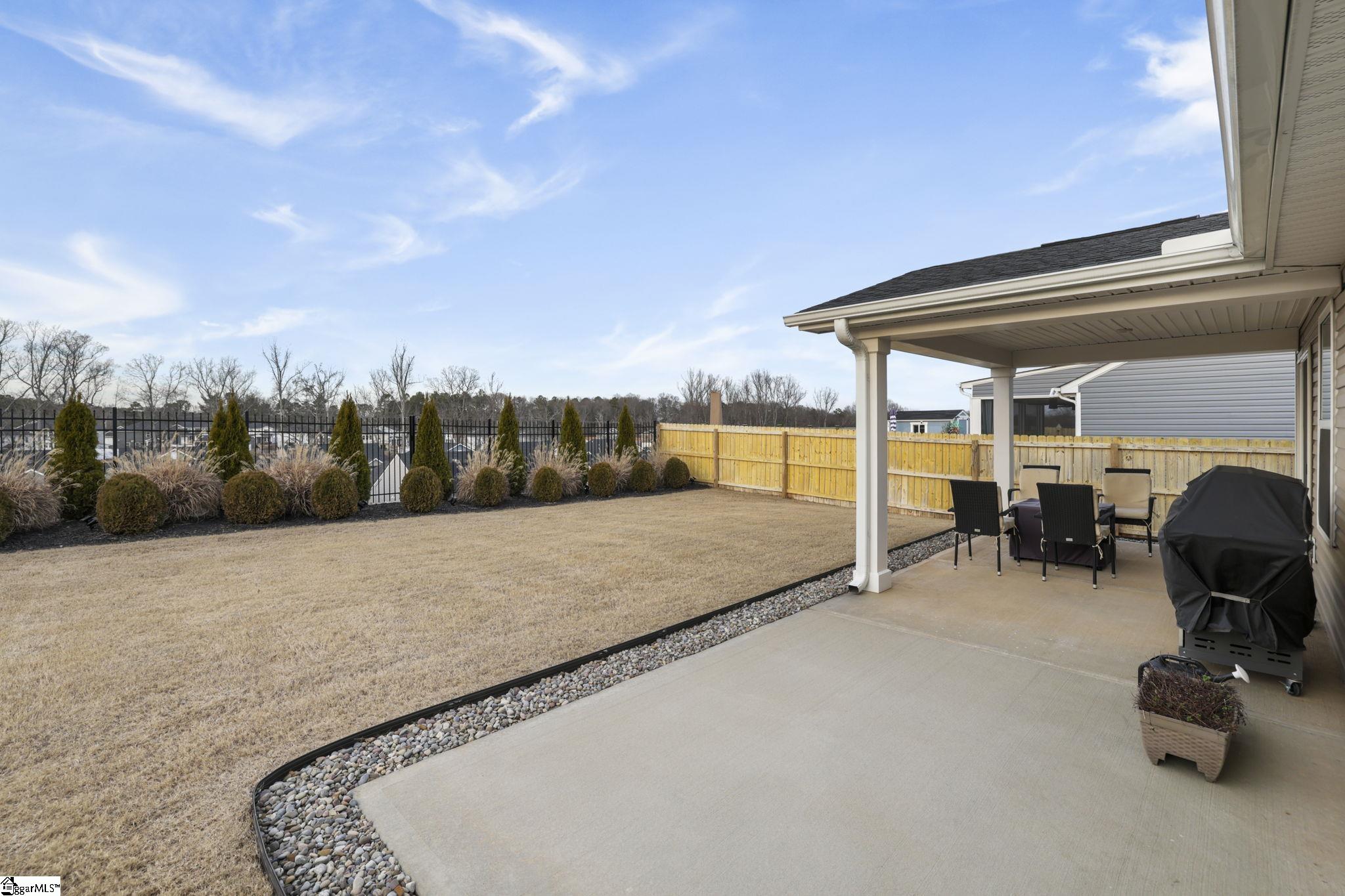 210 Bending Branch Road Greenville, SC 29605 - Photo 10 of 41