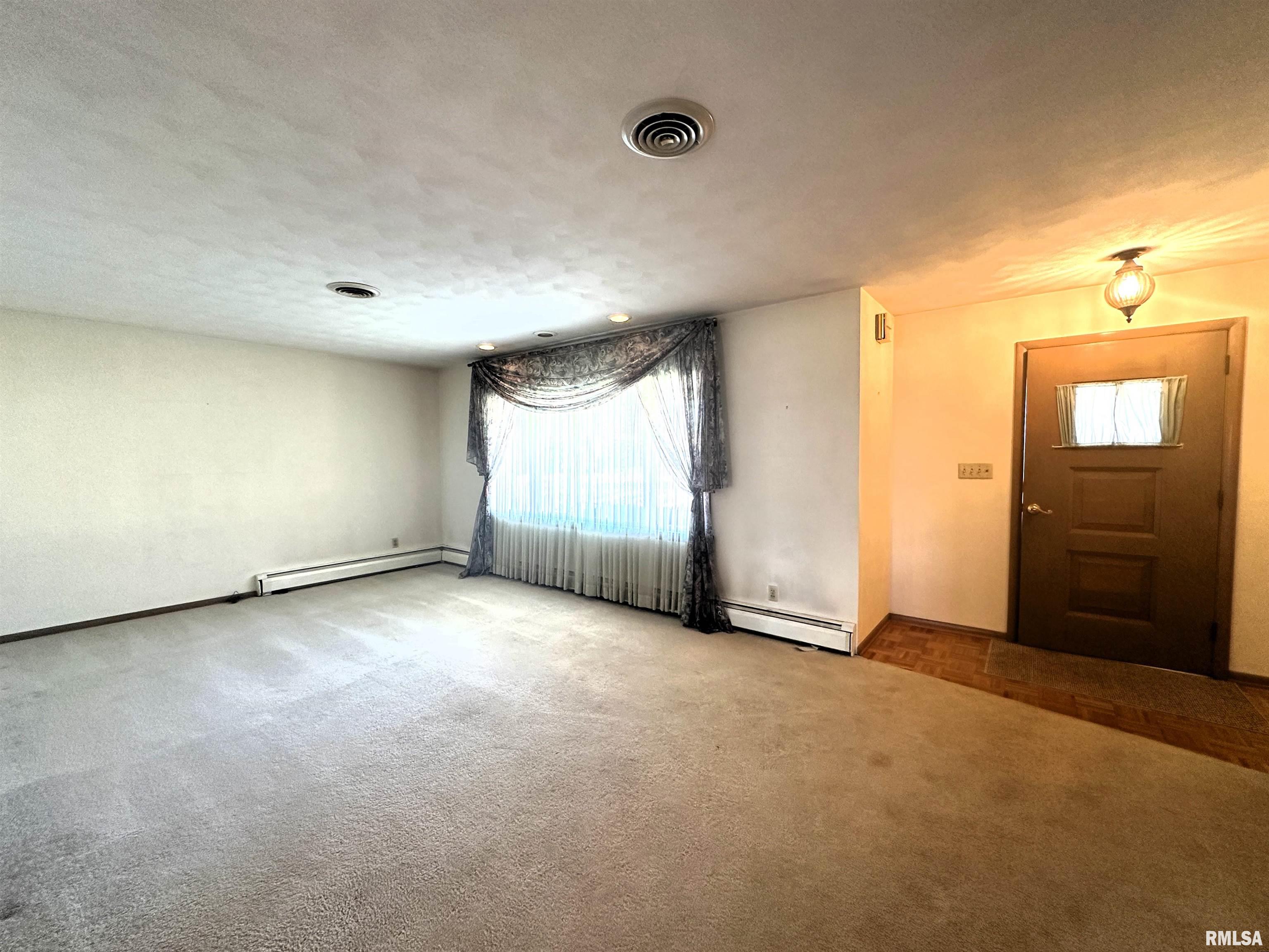 303 West Spring Grove Avenue Alexis, IL 61412 - Photo 14 of 45 Gallery Image 14