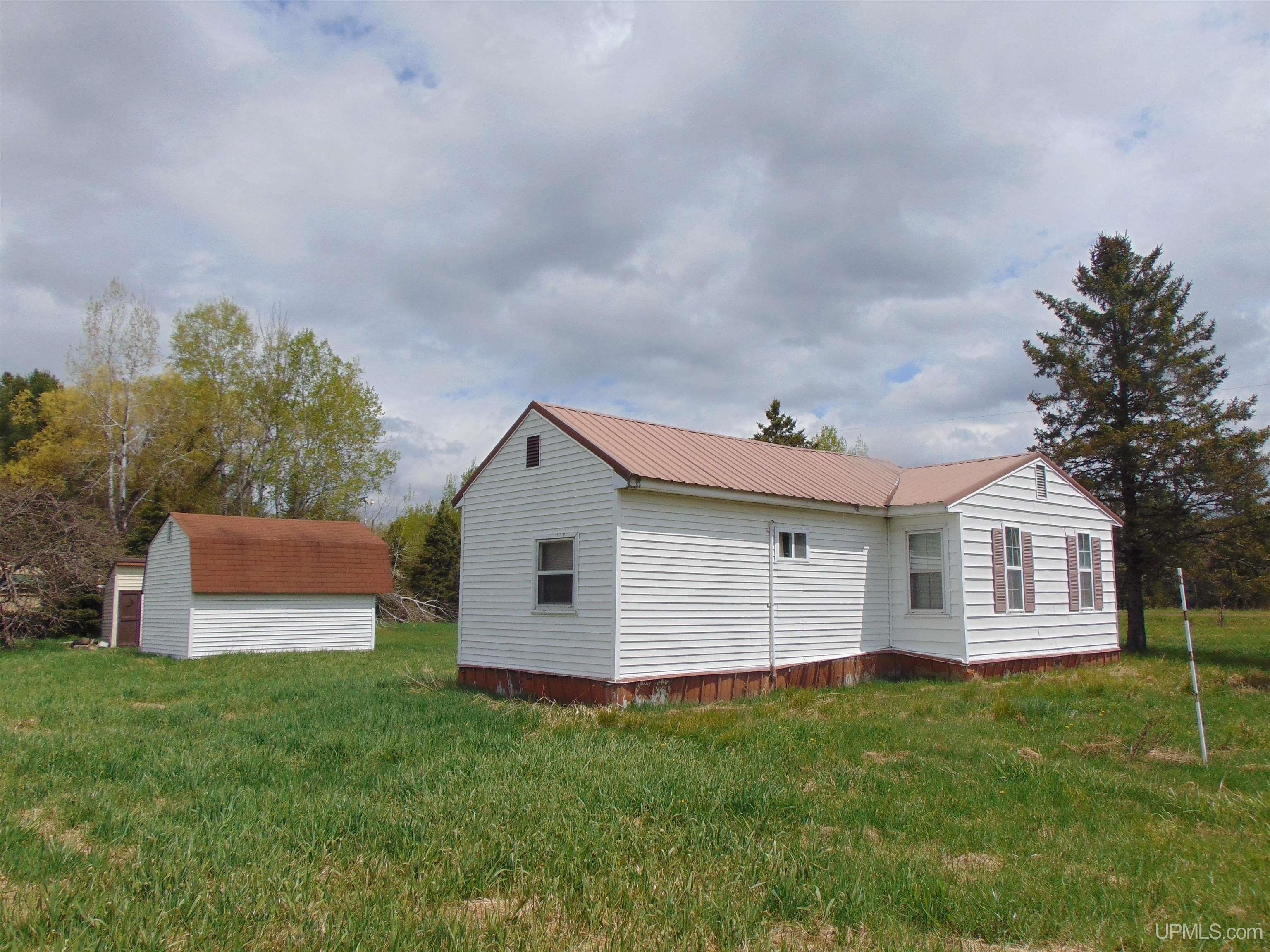 15467 Larson Road Bruce Crossing, MI 49912 - Photo 24 of 44