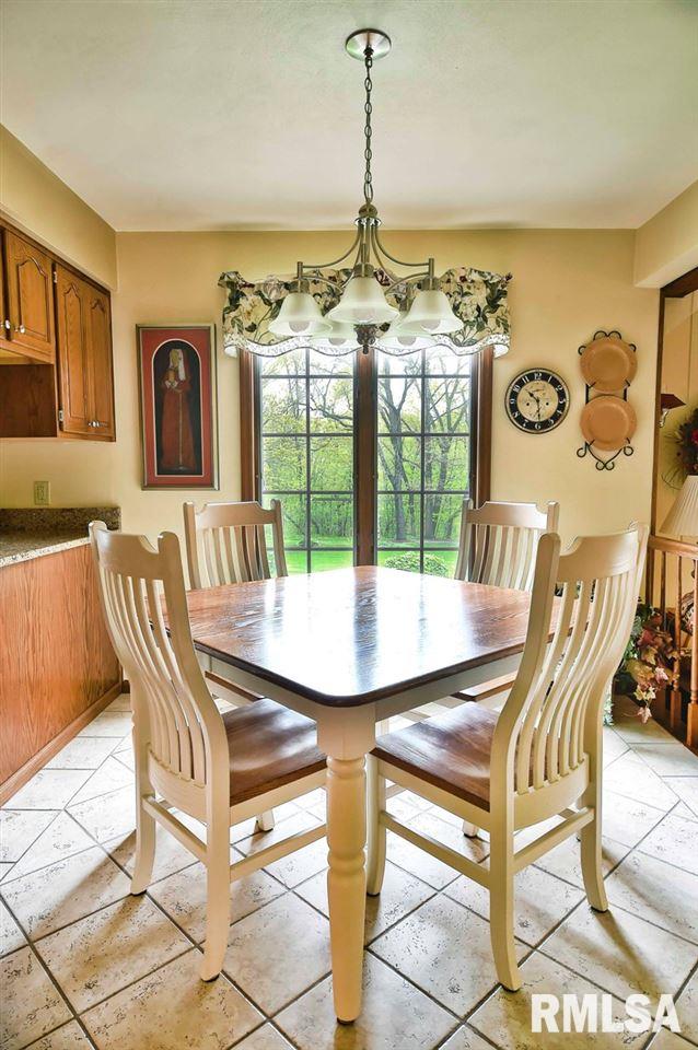 9121 141st Street West Taylor Ridge, IL 61284 - Photo 14 of 24
