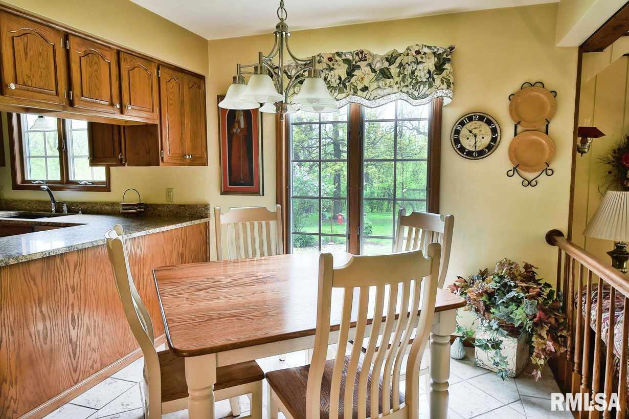 9121 141st Street West Taylor Ridge, IL 61284 - Photo 15 of 24