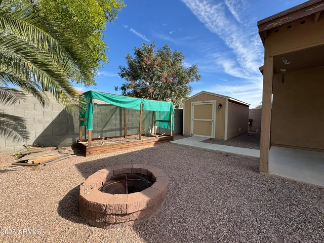 a view of a house with a small entryway