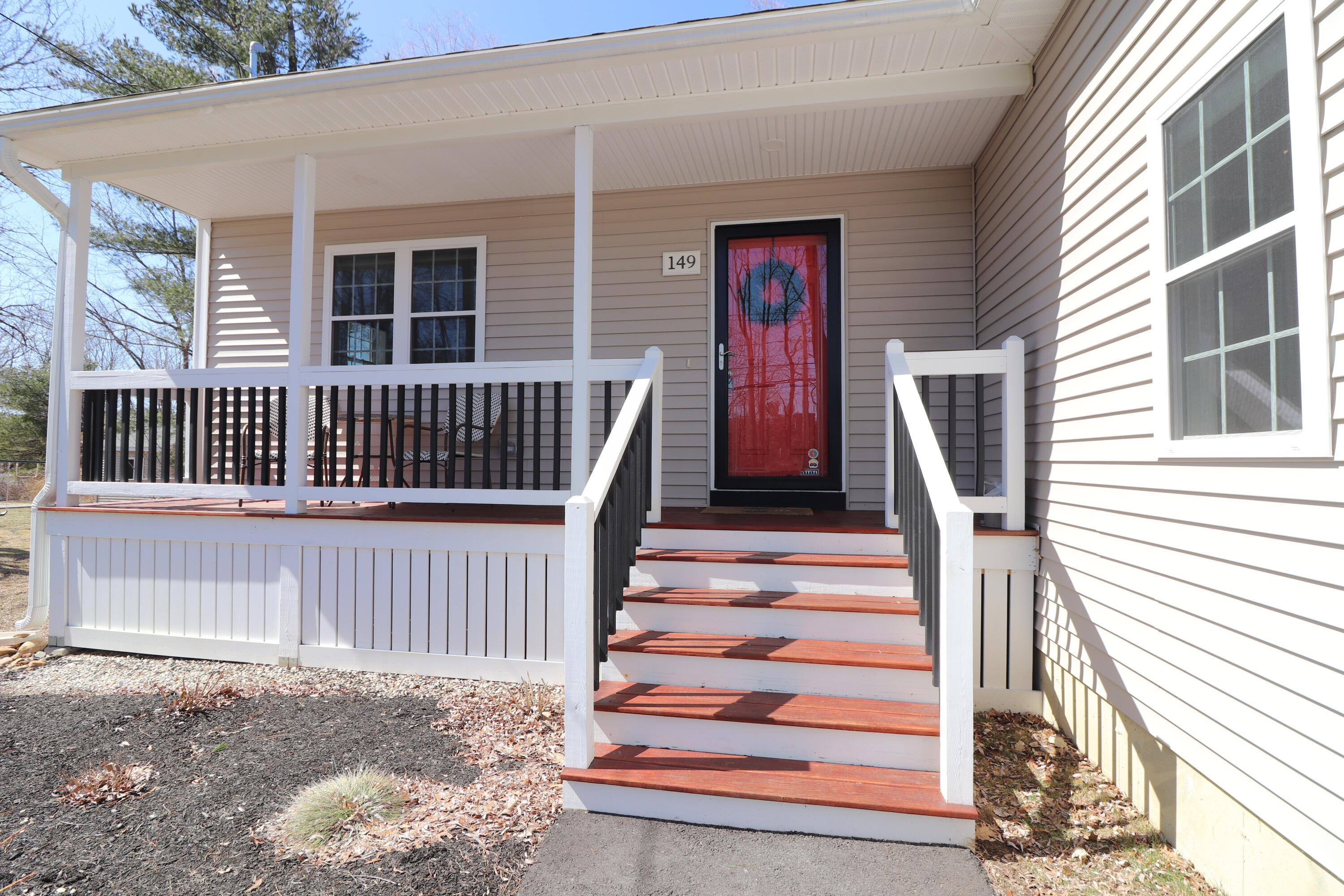 149 Pine Hill Road Berwick, ME 03901 - Photo 4 of 28 IMG_2522