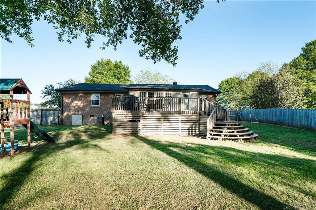 910 Old Boiling Springs Road Shelby, NC 28152 - Photo 3 of 24 Gallery Image 3