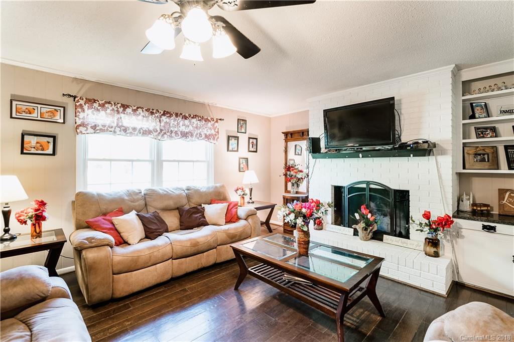 910 Old Boiling Springs Road Shelby, NC 28152 - Photo 6 of 24 Gallery Image 6