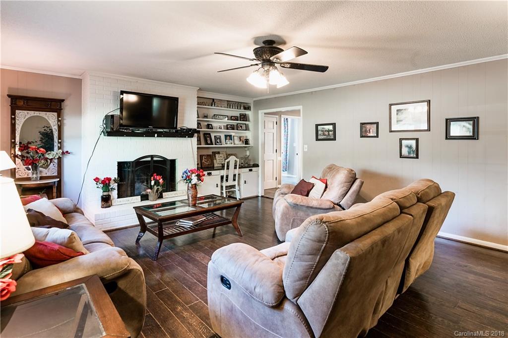 910 Old Boiling Springs Road Shelby, NC 28152 - Photo 7 of 24 Gallery Image 7