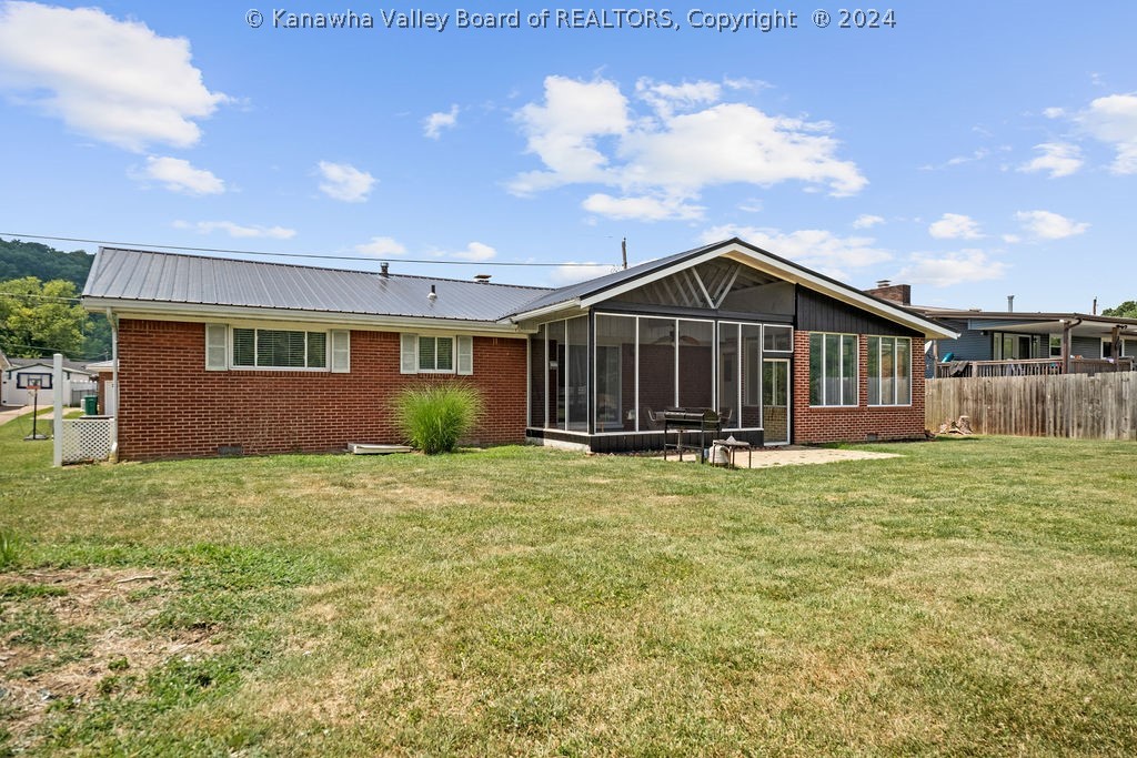 191 Shawnee Estates Winfield, WV 25213 - Photo 38 of 40 Gallery Image 38